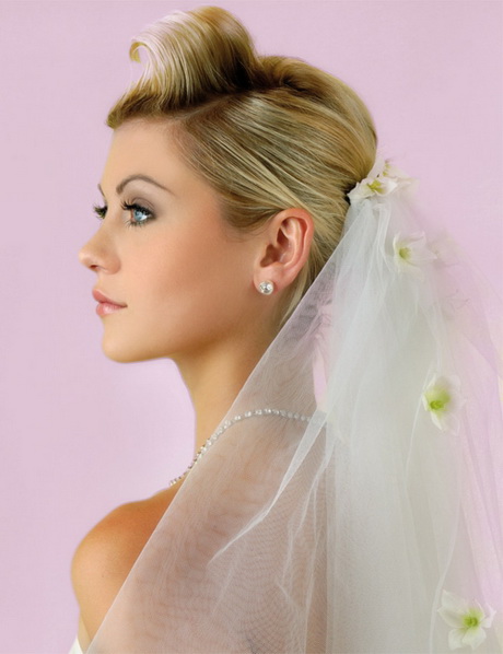 Brautfrisuren kurze haare mit schleier