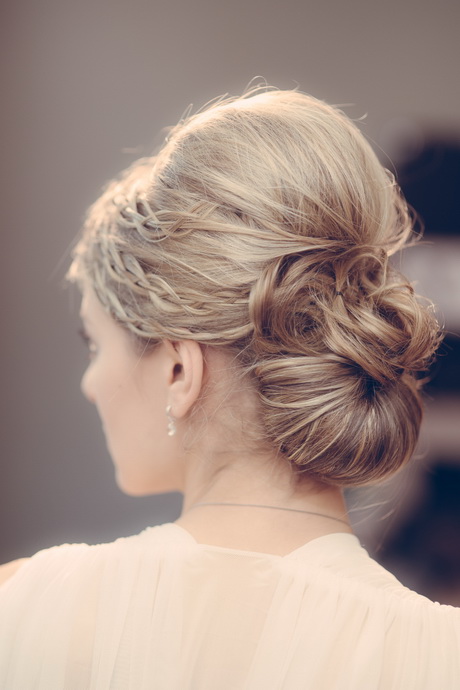 Hochzeitsfrisuren lange haare hochgesteckt hochzeitsfrisuren-lange-haare-hochgesteckt-60-2