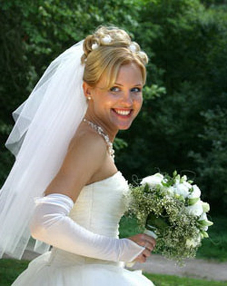 Hochzeitsfrisuren mit schleier bilder hochzeitsfrisuren-mit-schleier-bilder-08-5