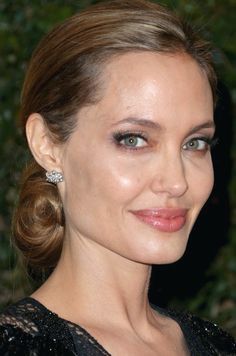 Jolie frisuren 2019 jolie-frisuren-2019-49_15