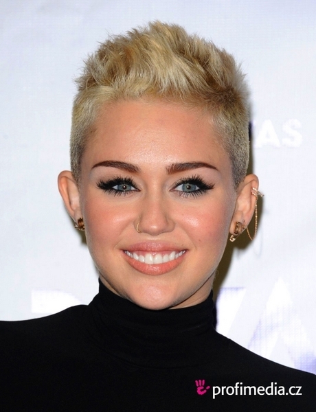 Miley cyrus frisur 2019 miley-cyrus-frisur-2019-86_6