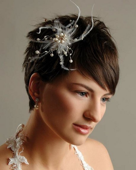 Hochzeitsfrisuren kurze haare mit perlen hochzeitsfrisuren-kurze-haare-mit-perlen-15_2
