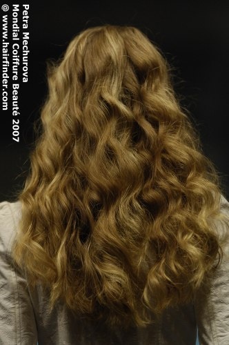 Lange wellige haare schnitt lange-wellige-haare-schnitt-05_10