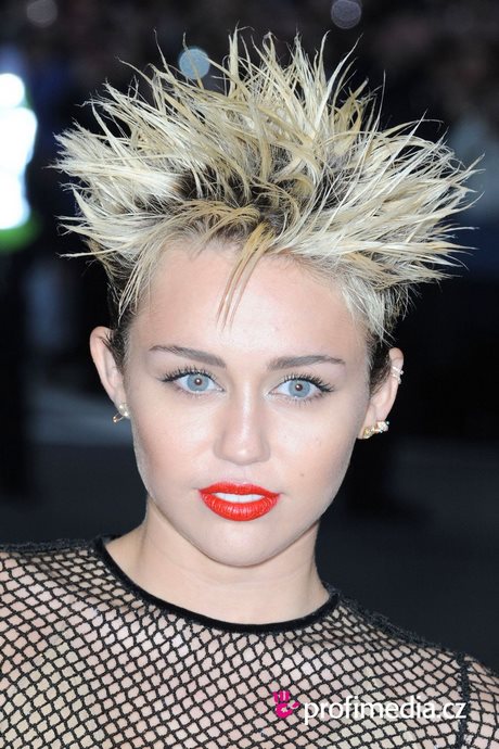 Miley cyrus aktuelle frisur miley-cyrus-aktuelle-frisur-50_7