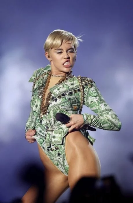 Miley cyrus frisur 2024 miley-cyrus-frisur-2024-65_3-13