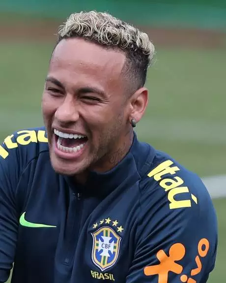 Neymar frisur 2024 neymar-frisur-2024-71_14-5